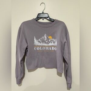 Hollister Crewneck size small Colorado